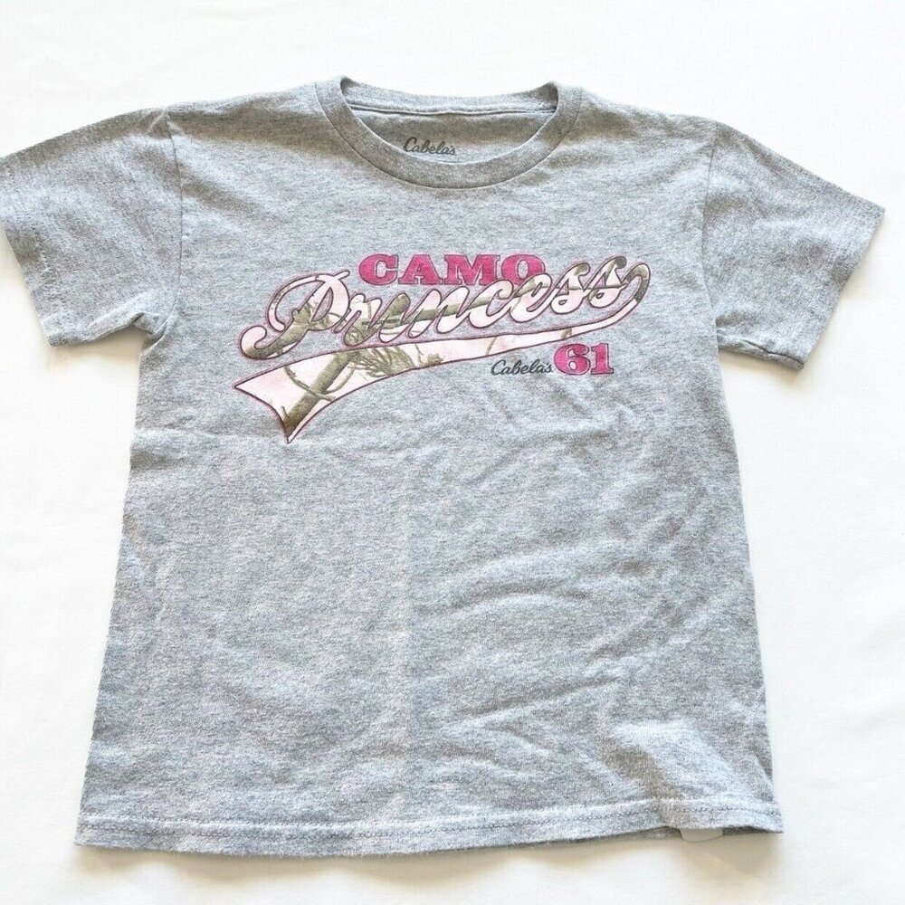 Cabelas Gray Camo Princess Graphic Youth T-Shirt Size Small